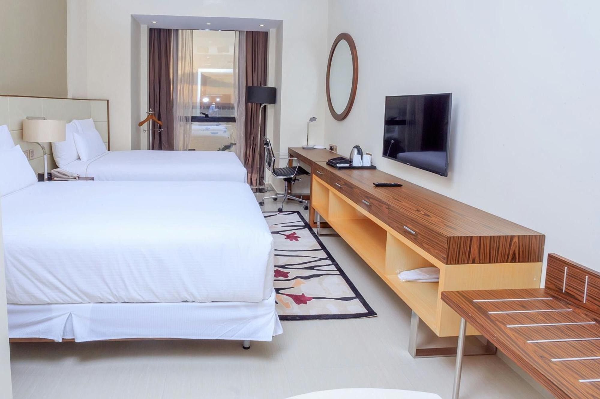 Element By Westin Hotel Dar Es Salaam Exteriör bild