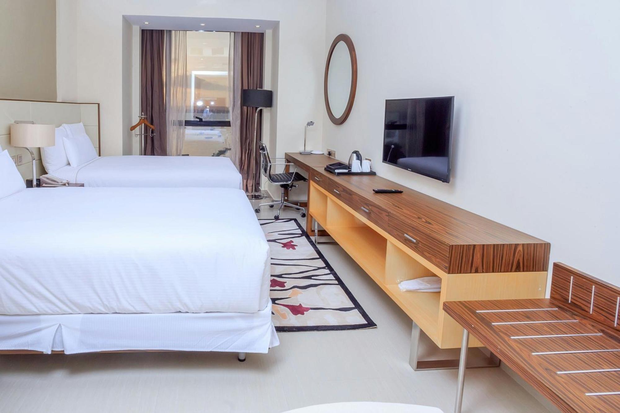 Element By Westin Hotel Dar Es Salaam Exteriör bild